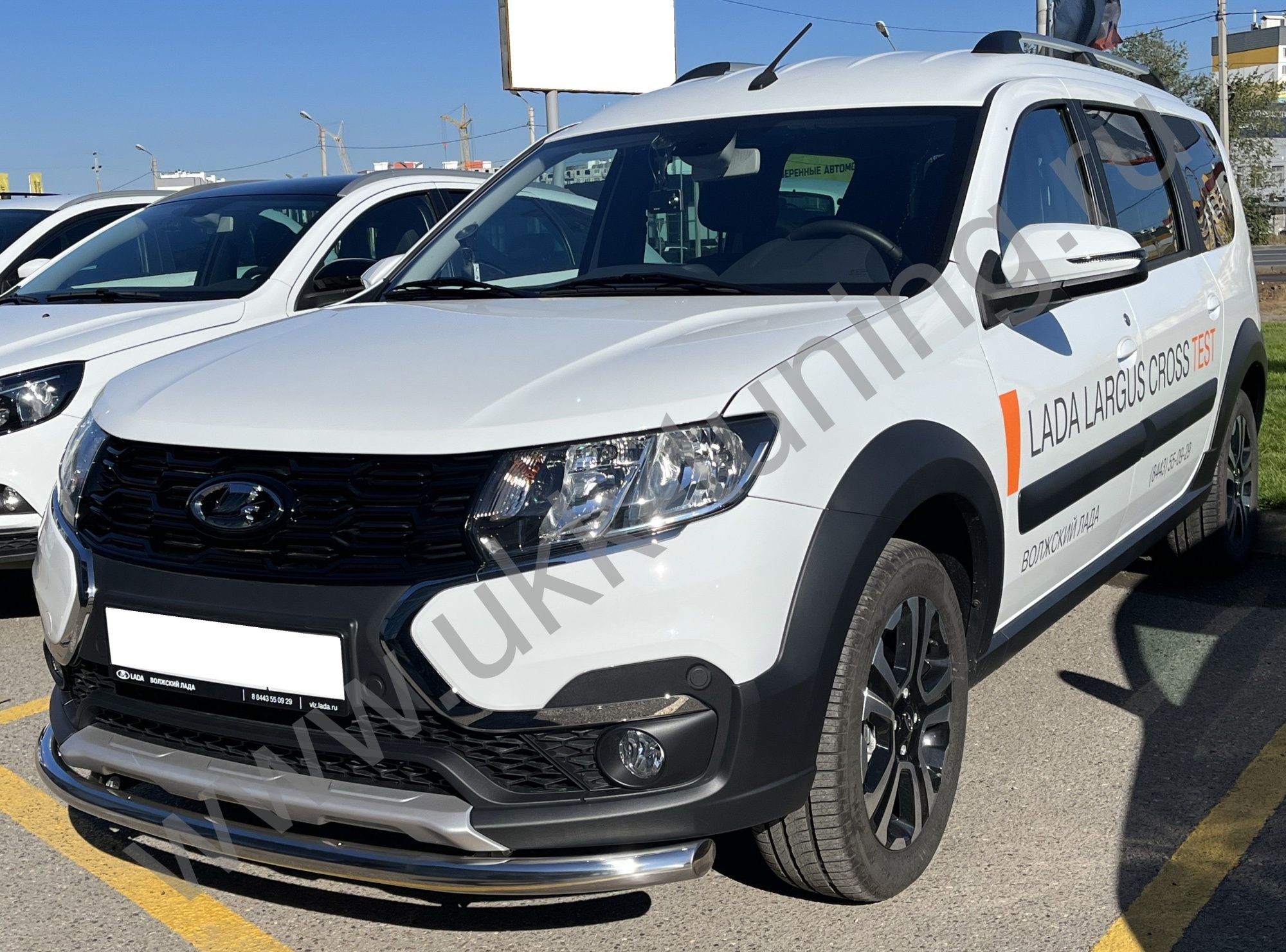 Защита переднего бампера Lada Largus Cross с 2021 Защита переднего бампера Lada Largus Cross с 2021