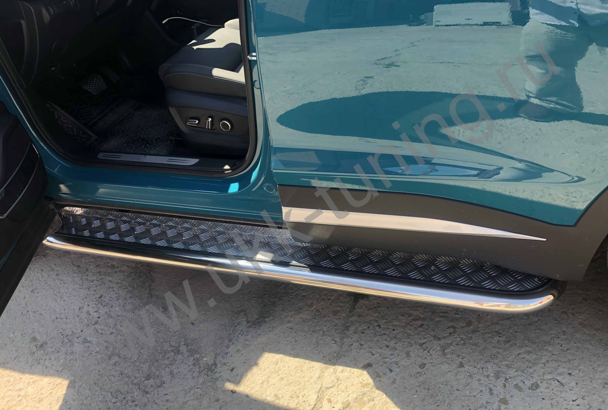 Боковые подножки Xcite X-Cross 7 с 2024 с накладным листом