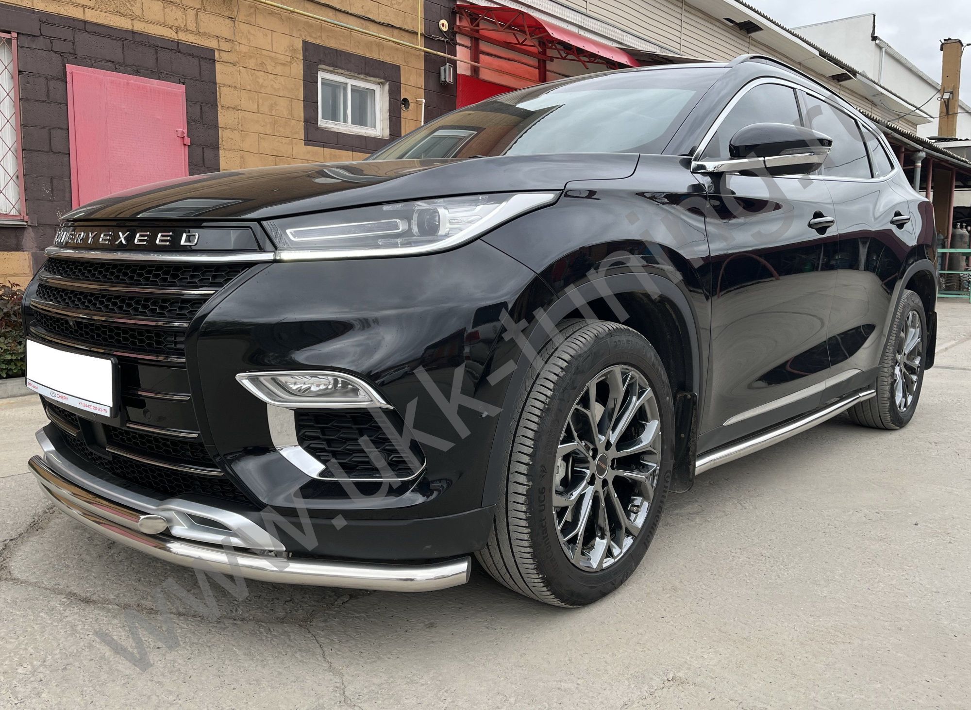 Защита переднего бампера CheryExeed TXL с 2020 двойная