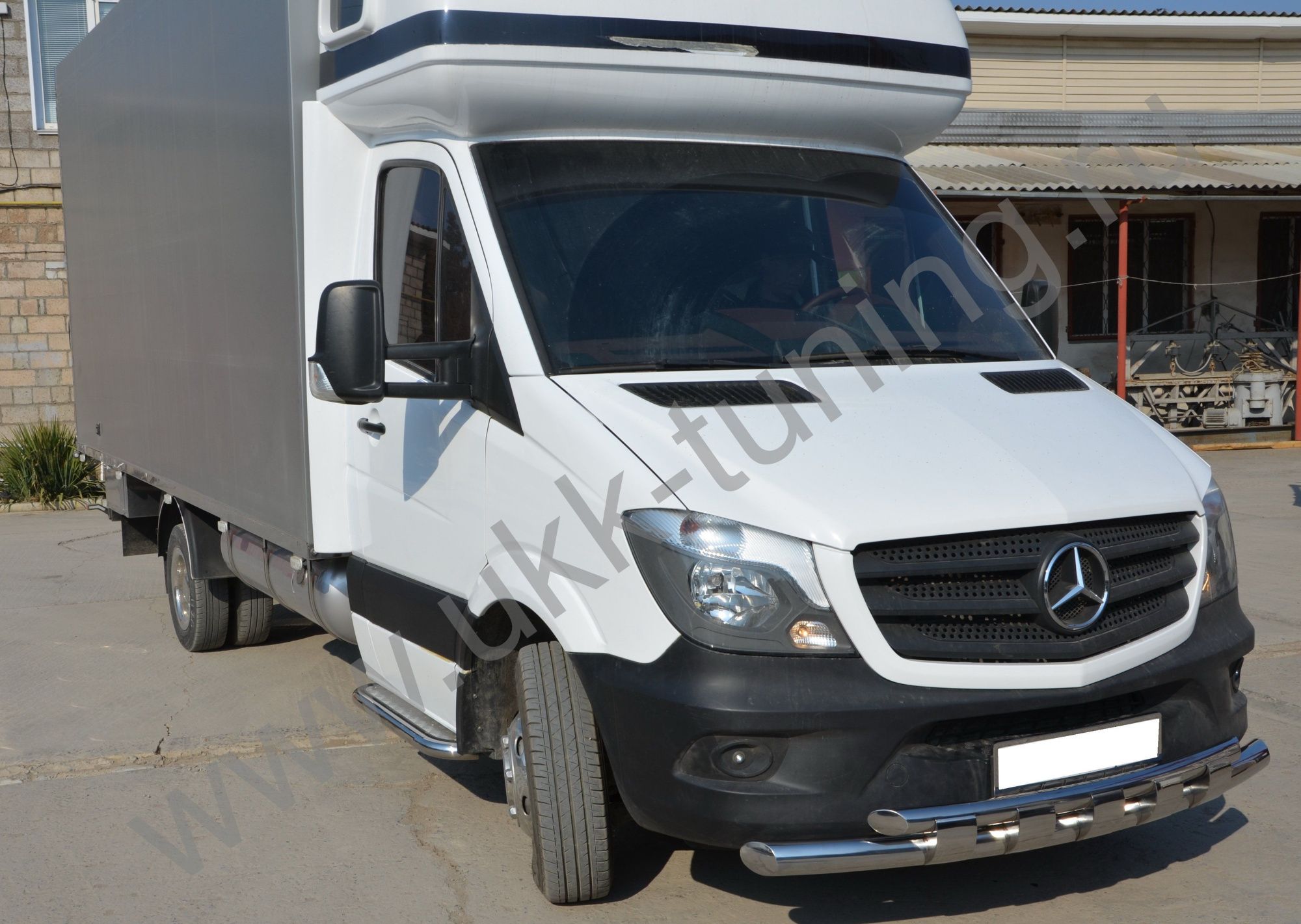 Защита переднего бампера Mercedes-Benz Sprinter с 2012 двойная с перемычками Защита переднего бампера Mercedes-Benz Sprinter с 2012 двойная с перемычками