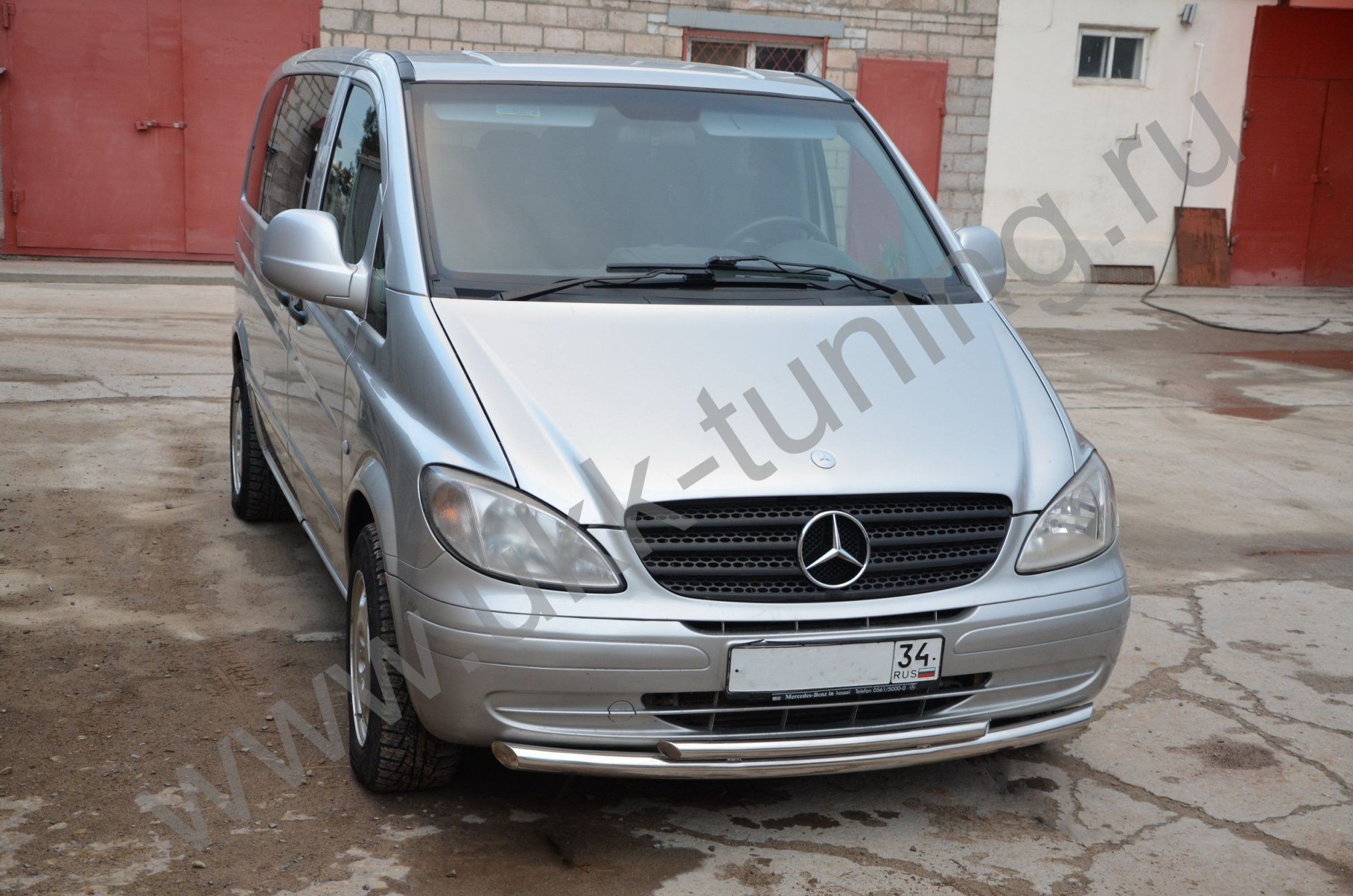 Защита переднего бампера двойная Mercedes-Benz Vito 2005-2014 (рестайлинг) Защита переднего бампера двойная Mercedes-Benz Vito 2005-2014 (рестайлинг)