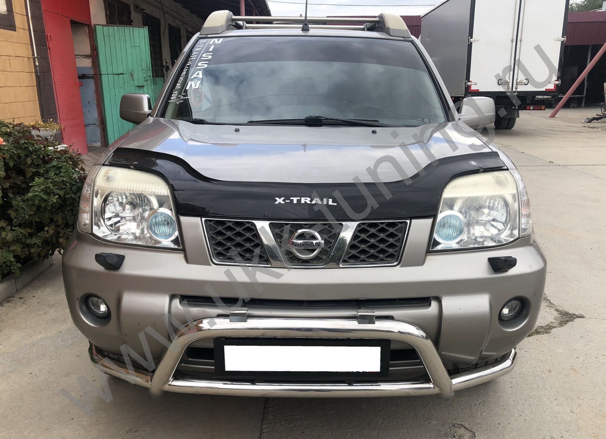 Защита переднего бампера со скобой Nissan X-trail 2004-2007 (Т30) Первое поколение (Рестайлинг) Защита переднего бампера со скобой Nissan X-trail 2004-2007 (Т30) Первое поколение (Рестайлинг)