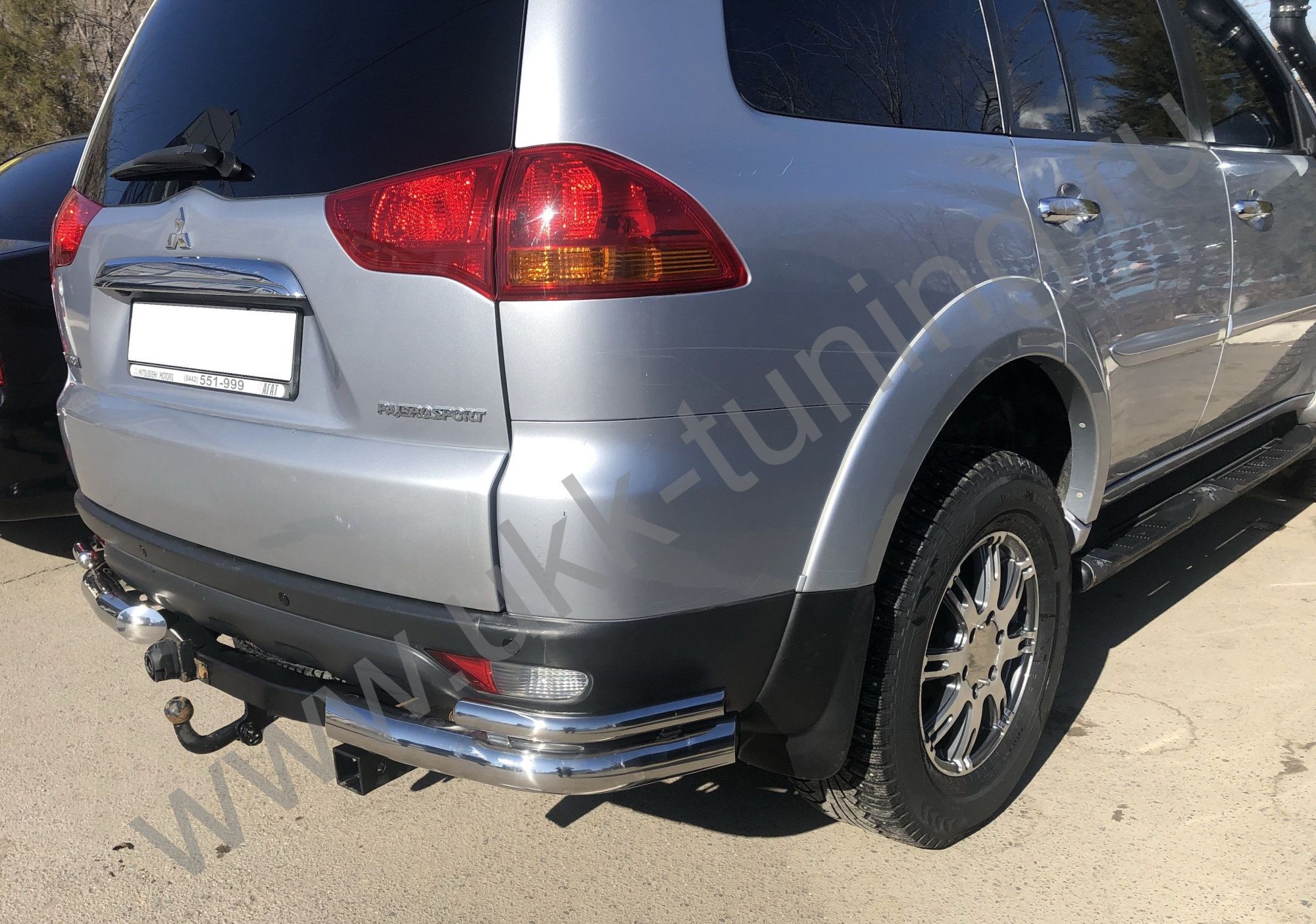 Защита заднего бампера угловая двойная Mitsubishi Pajero Sport с 2008 Защита заднего бампера угловая двойная Mitsubishi Pajero Sport с 2008