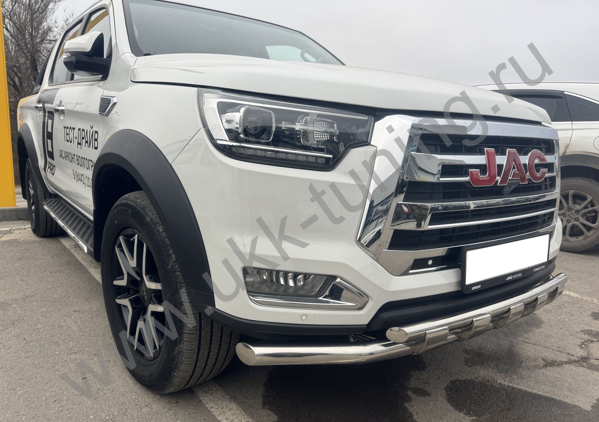 Защита переднего бампера двойная с перемычками Jac T8 Pro 2020