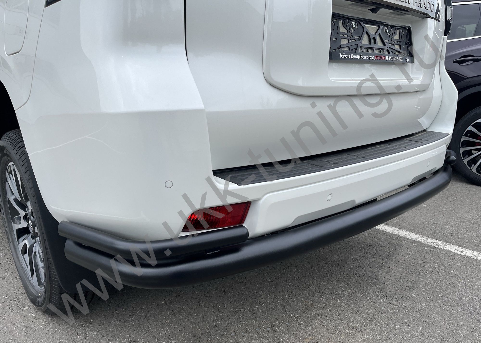 Защита заднего бампера угловая большая двойная с покрытием "раптор" Toyota Land Cruiser Prado 150 с 2017 Защита заднего бампера угловая большая двойная с покрытием "раптор" Toyota Land Cruiser Prado 150 с 2017