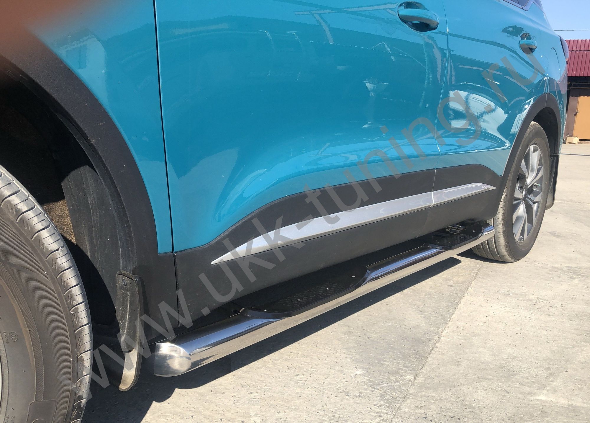 Пороги труба с проступью Chery Tiggo 7 Pro с 2021