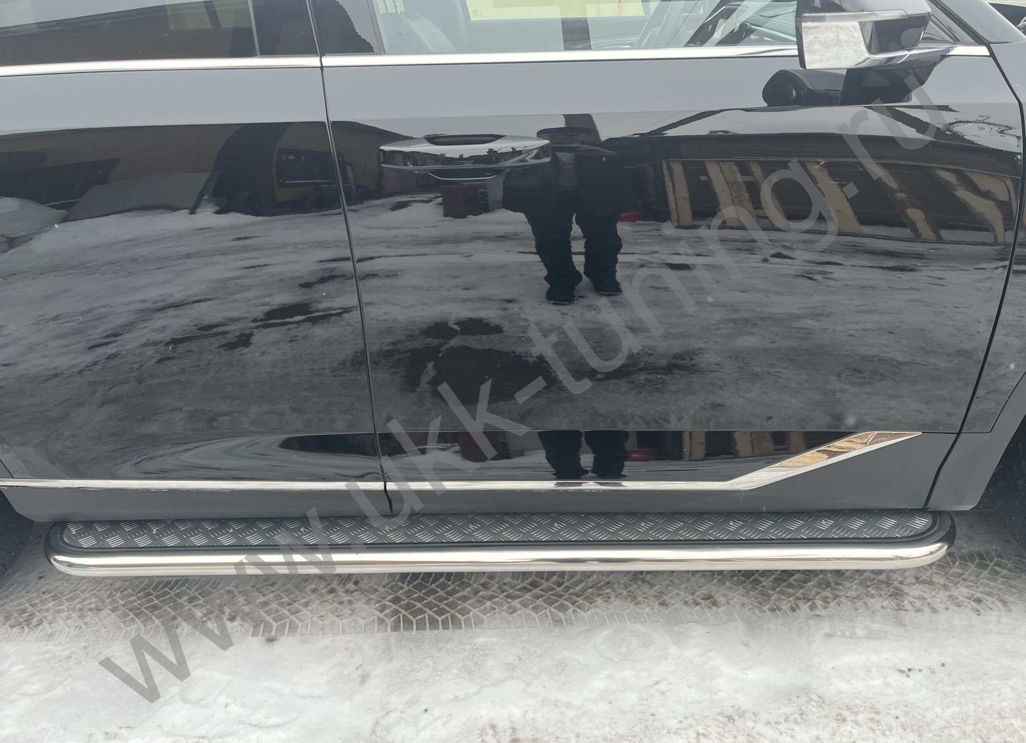 Боковые подножки GAC GS8 с 2025 с накладным листом