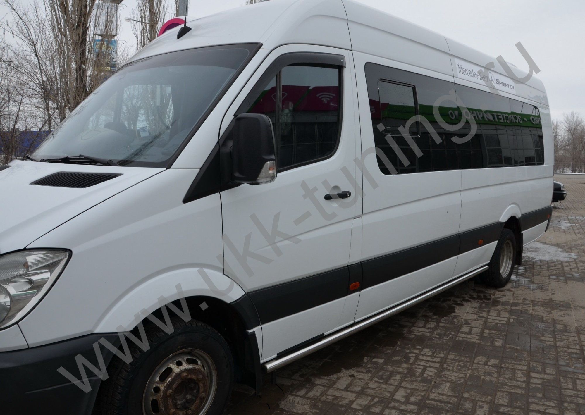  Volkswagen Crafter 2006-2016 защита штатного порога труба D60