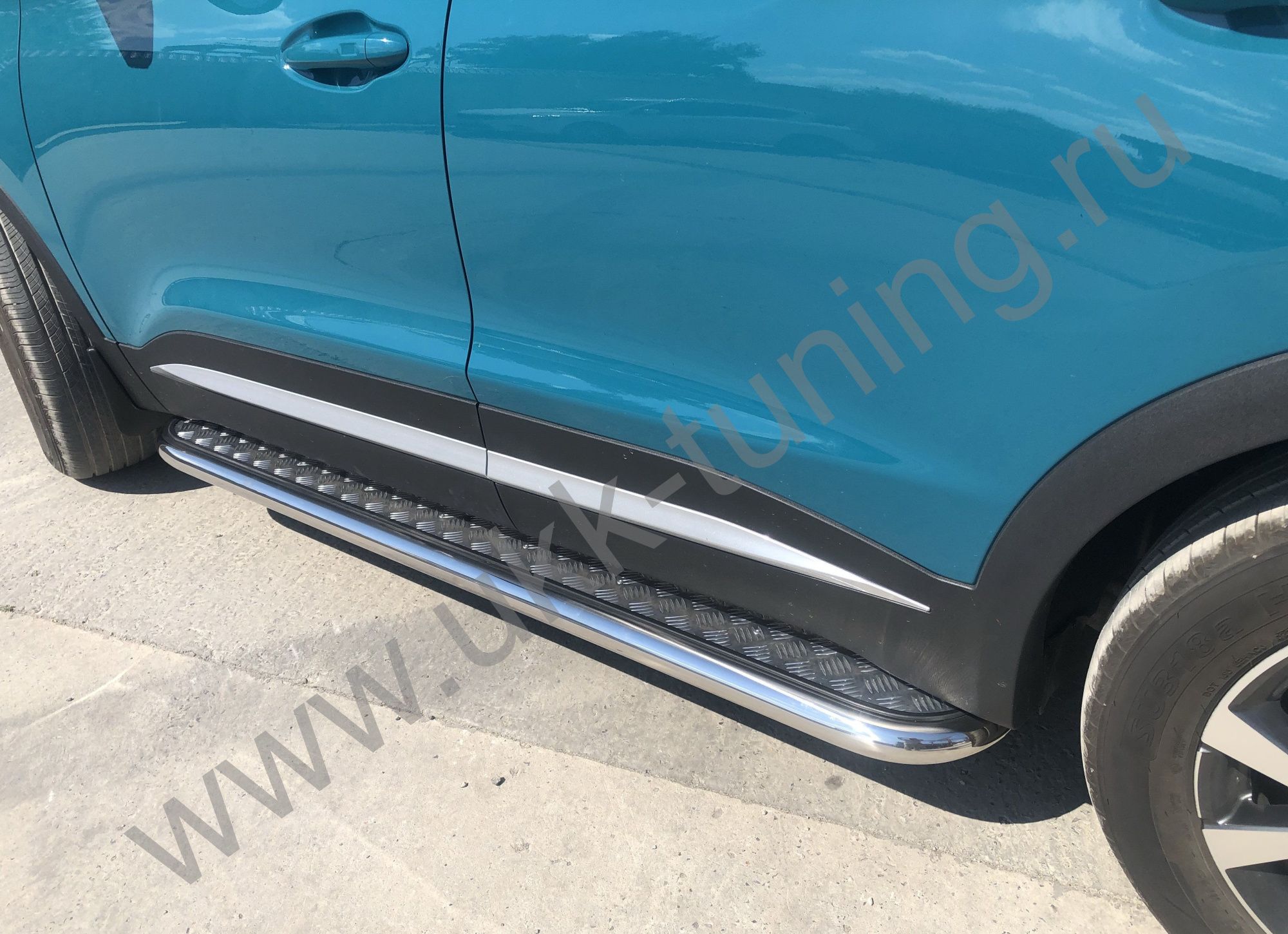 Пороги труба с проступью Chery Tiggo 7 Pro с 2021