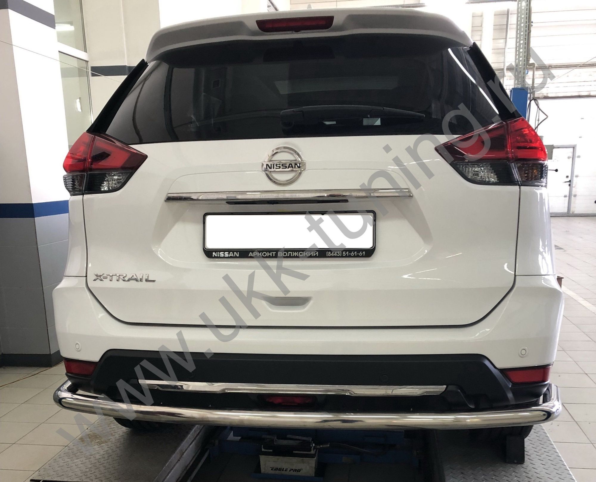 Защита заднего бампера угловая большая Nissan X-trail с 2018 (рестайлинг) Защита заднего бампера угловая большая Nissan X-trail с 2018 (рестайлинг)