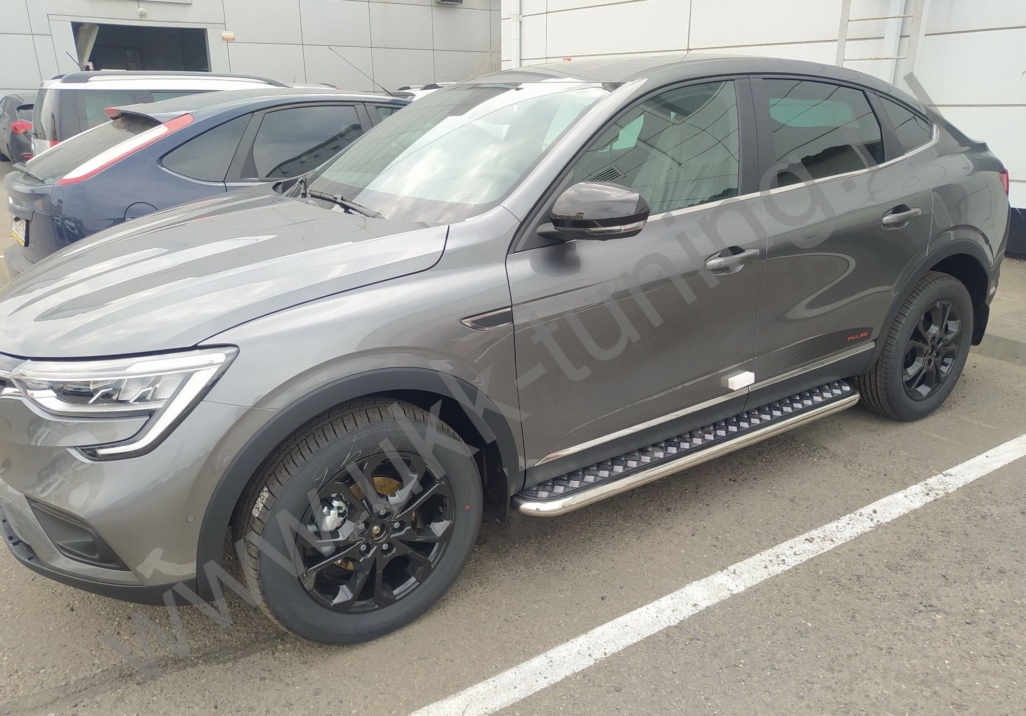 Пороги с накладным листом RENAULT Arkana с 2018