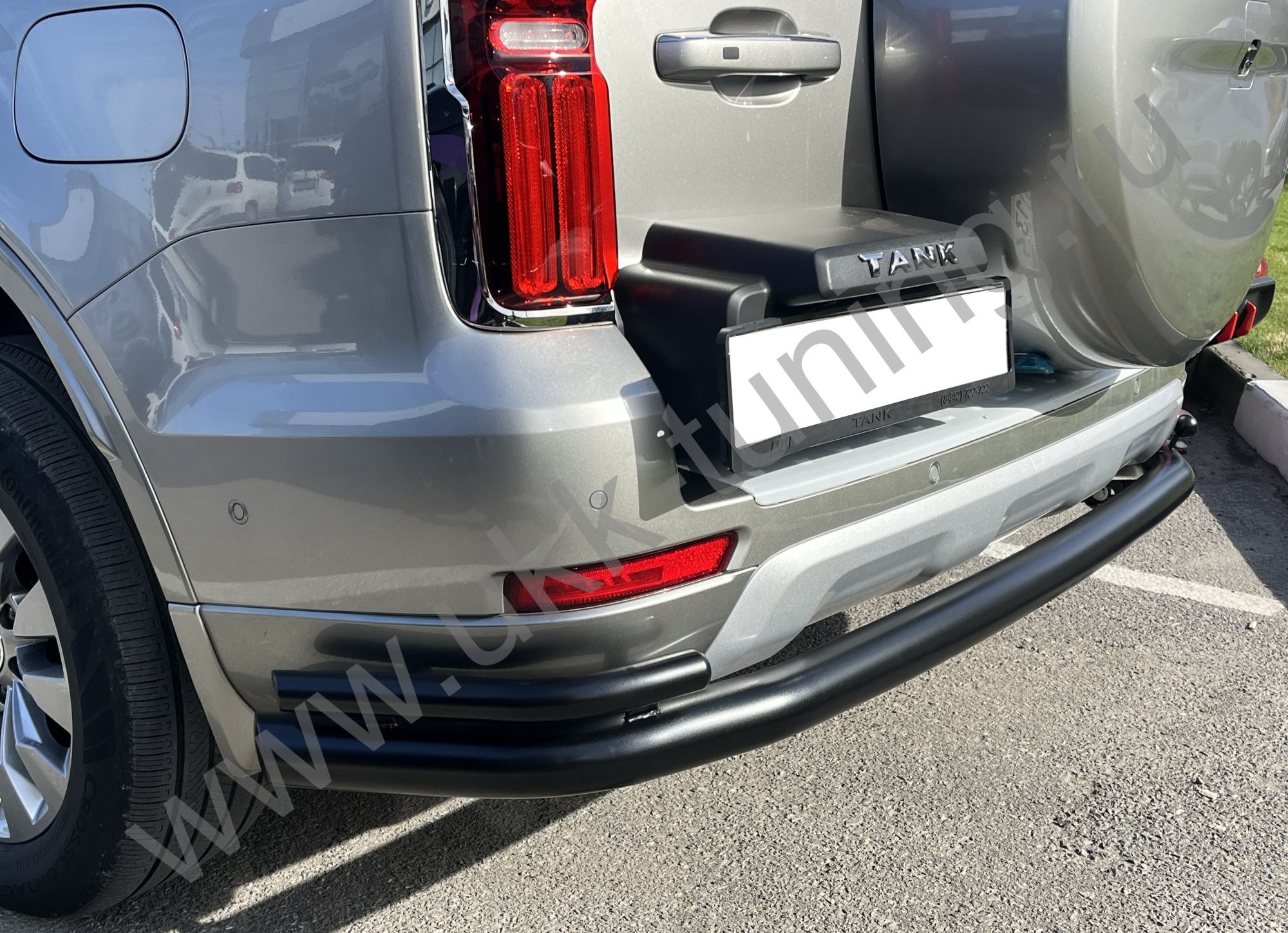 Защита заднего бампера угловая большая двойная с покрытием "Раптор" Tank 500 с 2023