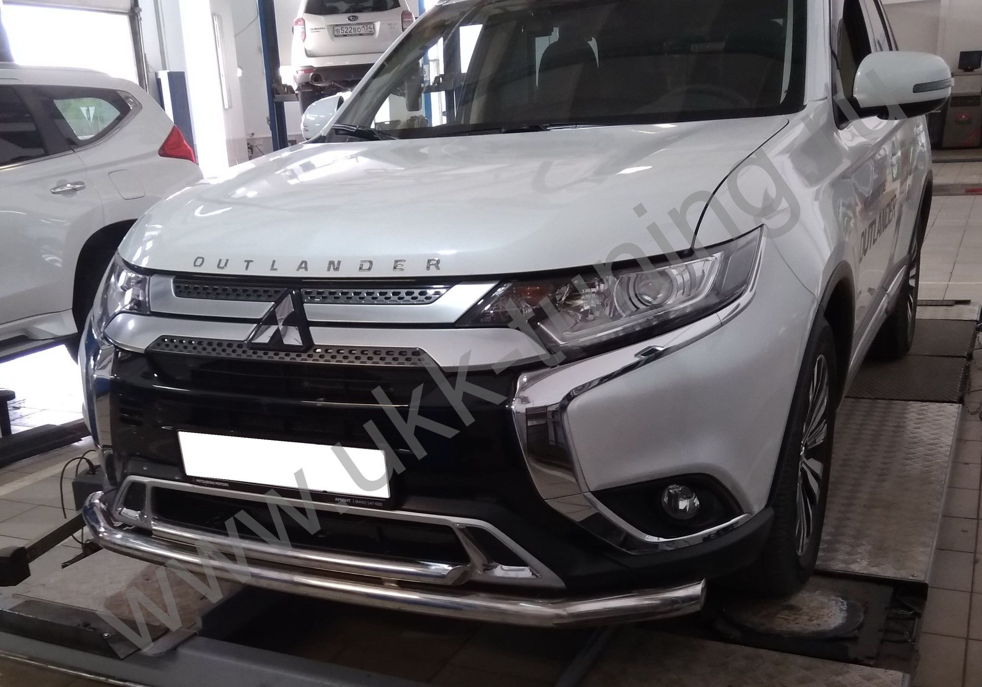Защита переднего бампера двойная MITSUBISHI Outlander с 2019 Защита переднего бампера двойная MITSUBISHI Outlander с 2019