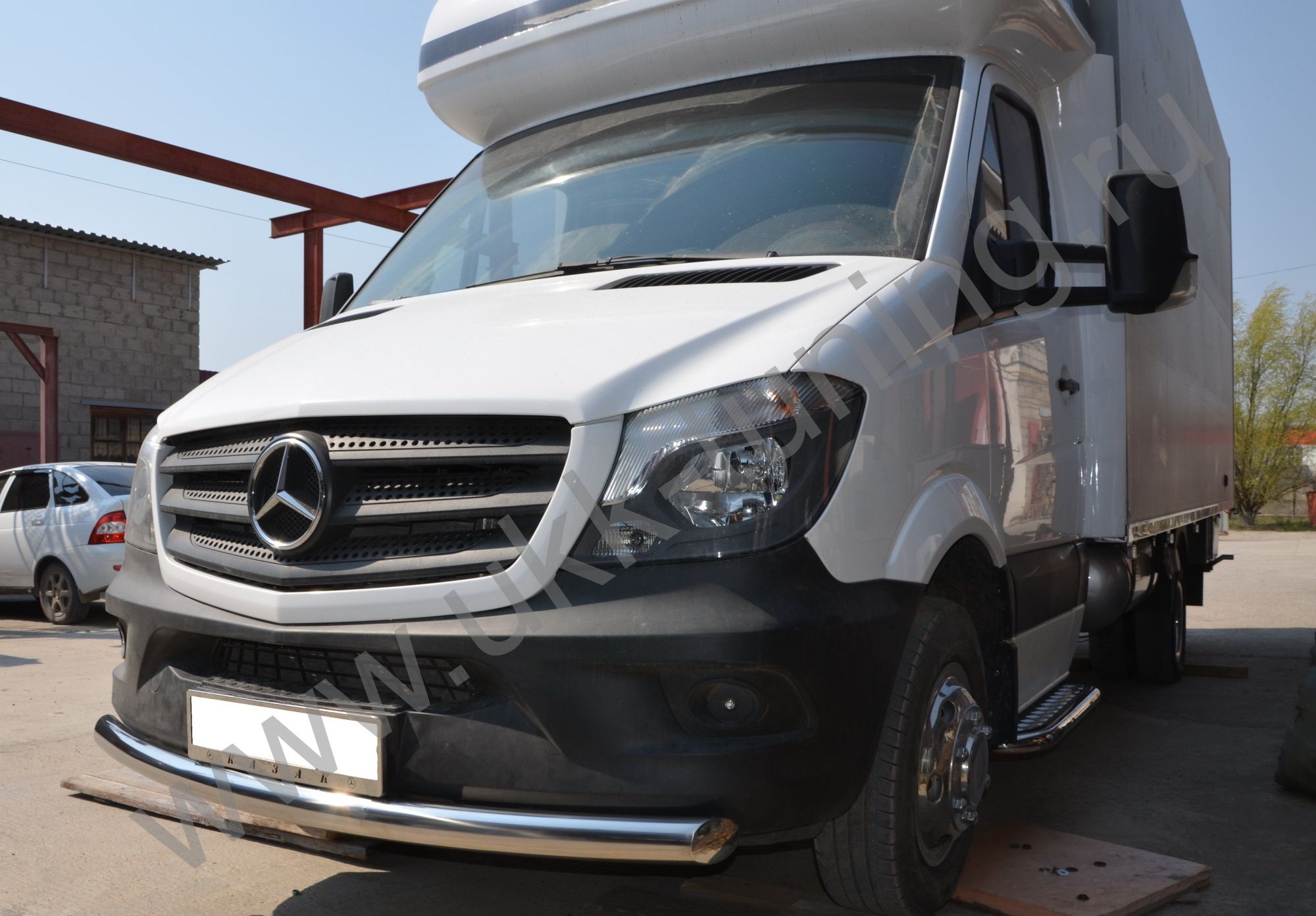 Защита переднего бампера Mercedes-Benz Sprinter с 2012 Защита переднего бампера Mercedes-Benz Sprinter с 2012