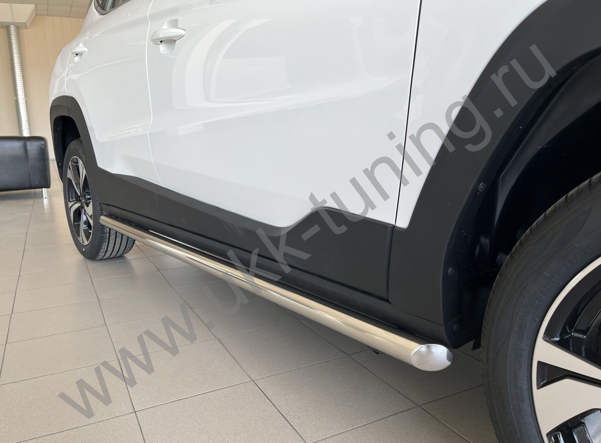 Защита штатного порога труба Москвич 3 с 2022