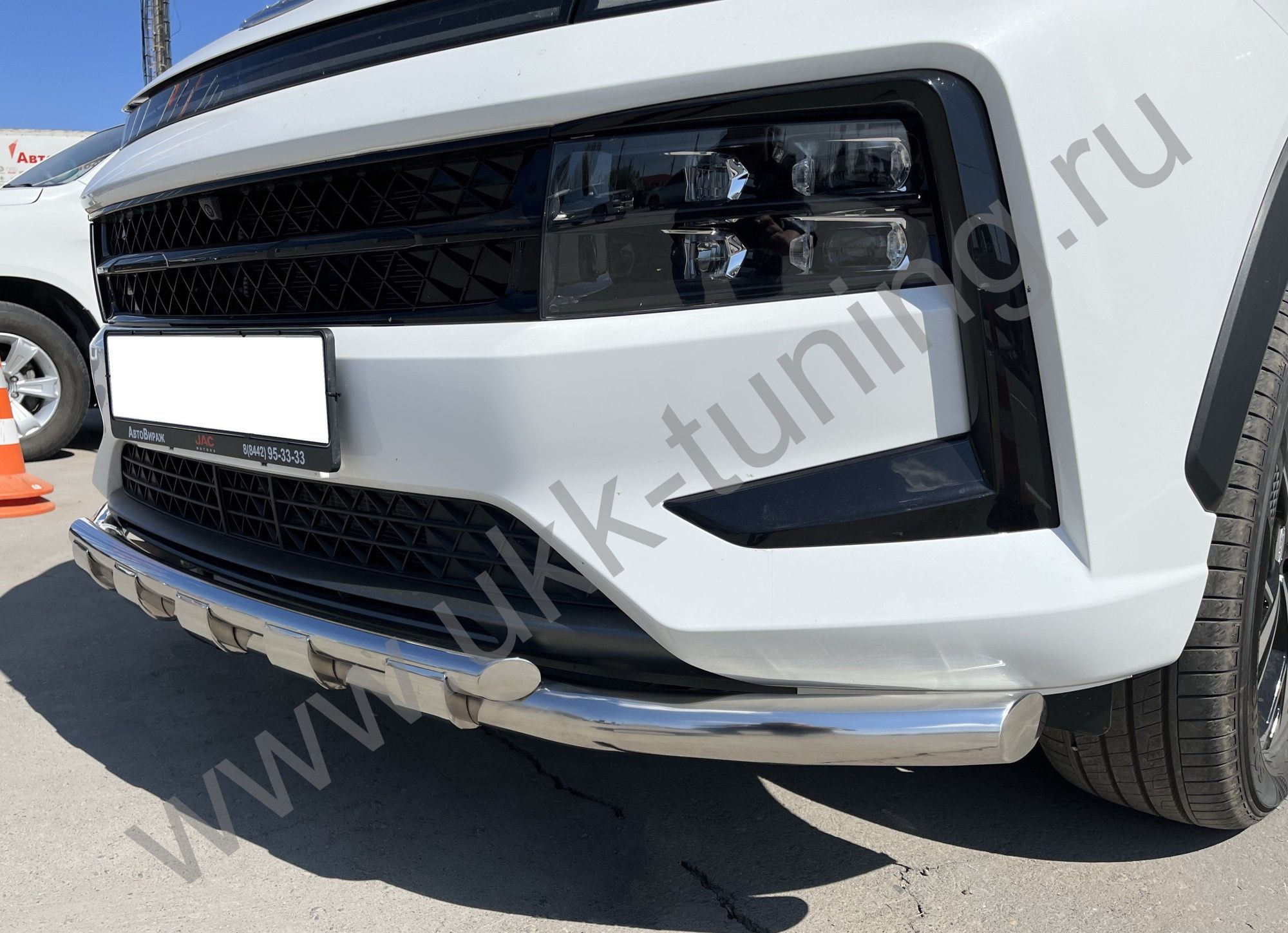 Защита переднего бампера двойная с перемычками JAC JS6 2022