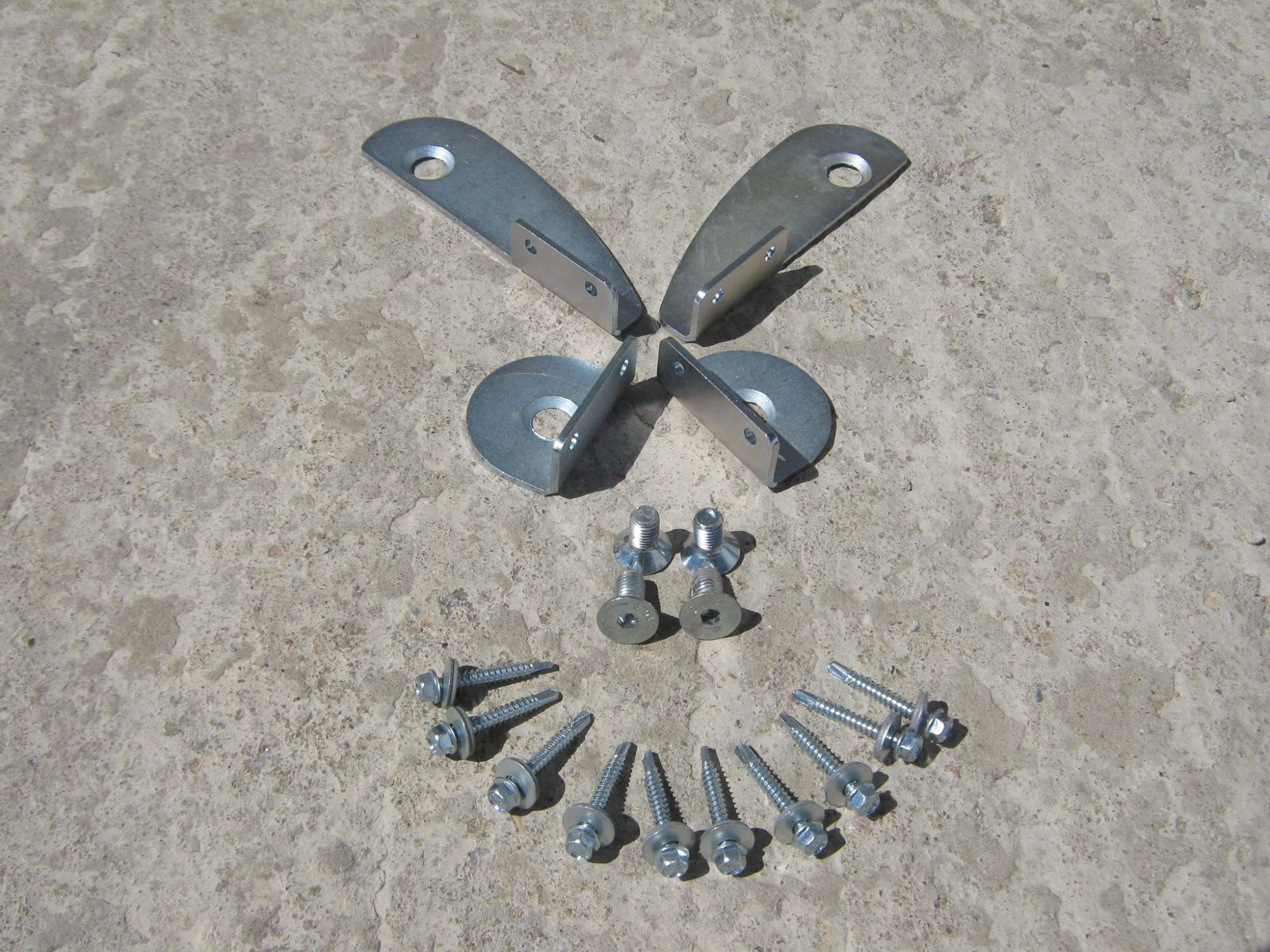 Защитная дуга кузова с логотипом "Amarok" Volkswagen Amarok с 2010 (Вариант 2)