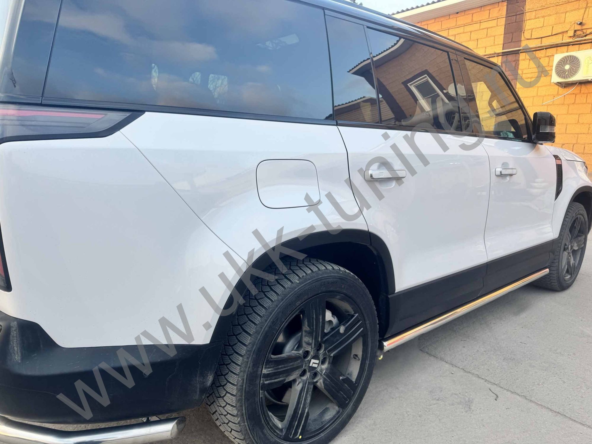 Боковые подножки ROX 01 труба