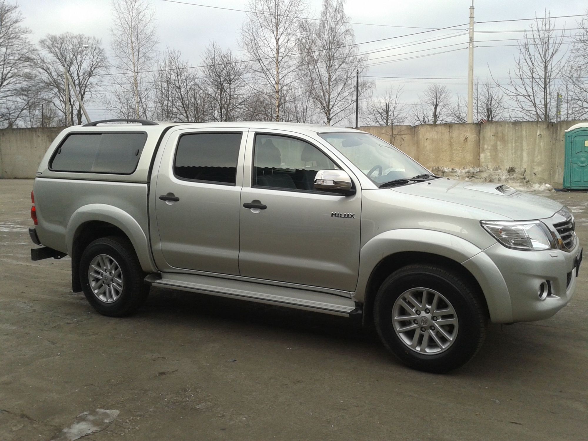 Кунг на Toyota Hilux с 2008 по 2014 (модель "S2") Кунг на Toyota Hilux с 2008 по 2014 (модель "S2")