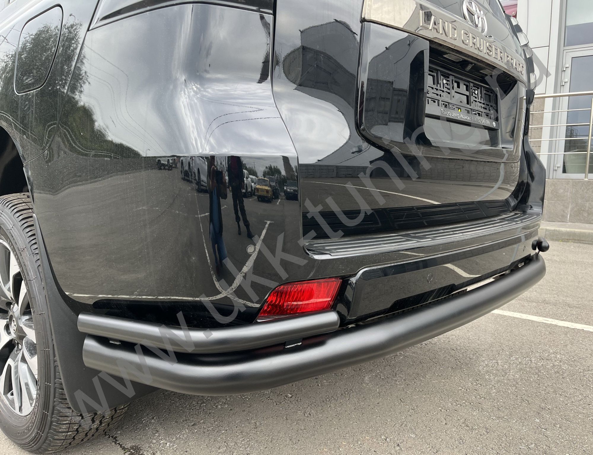 Защита заднего бампера угловая большая двойная с покрытием "раптор" Toyota Land Cruiser Prado 150 с 2010 Защита заднего бампера угловая большая двойная с покрытием "раптор" Toyota Land Cruiser Prado 150 с 2010