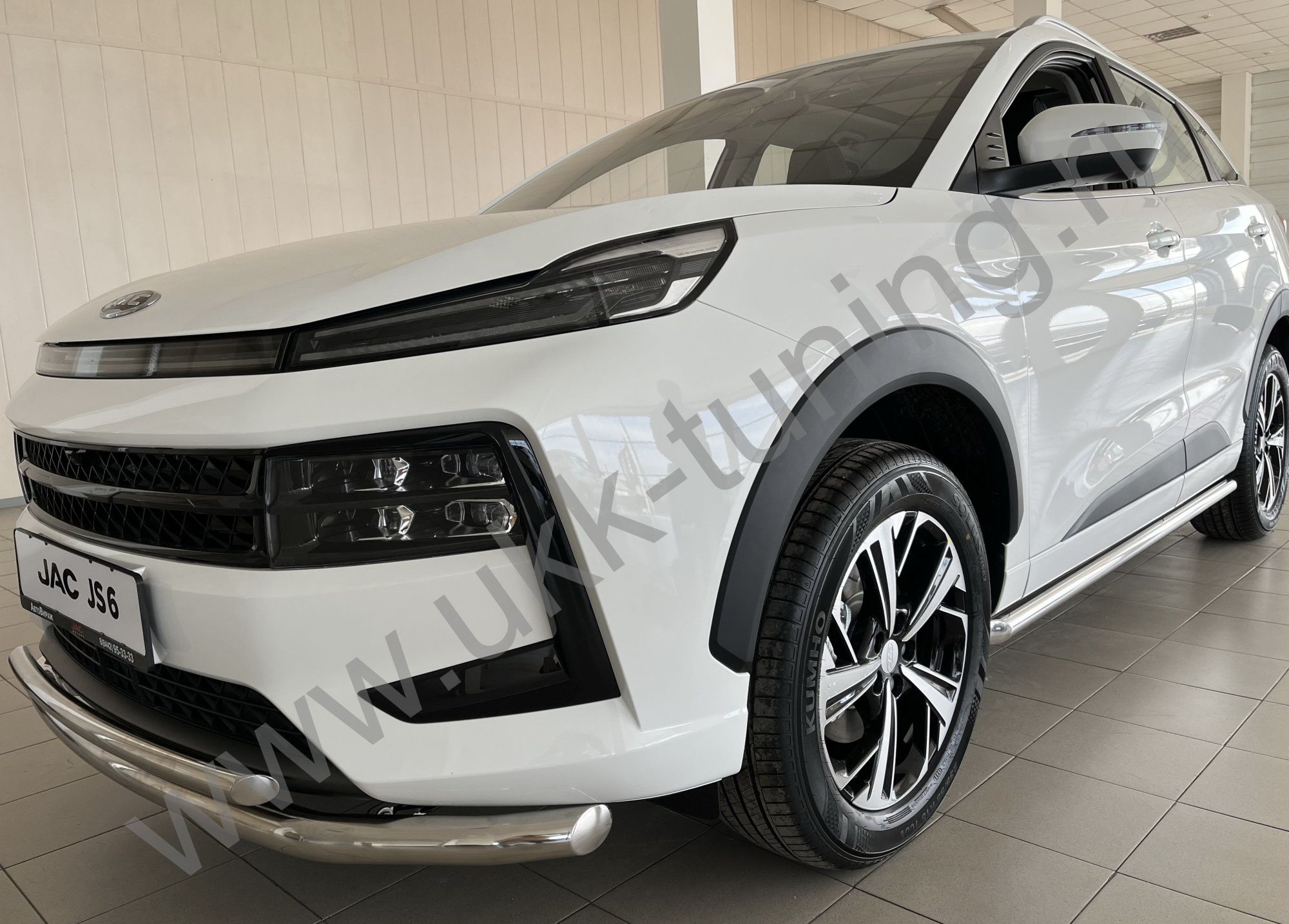 Защита штатного порога труба JAC JS6 2022