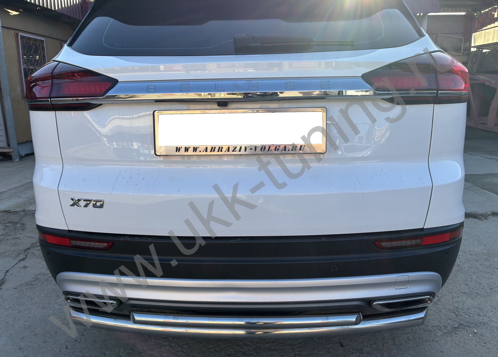 Защита заднего бампера двойная Geely Atlas Pro с 2021