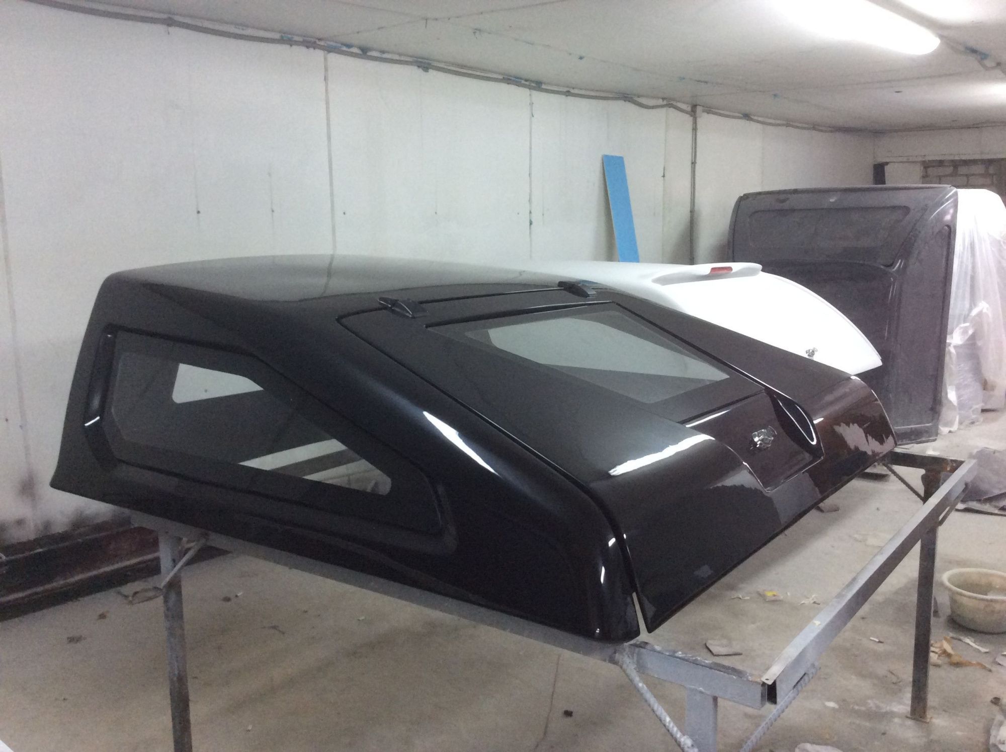 Кунг Nissan Navara Hardtop SKAT1 2005-2015 Кунг Nissan Navara Hardtop SKAT1 2005-2015